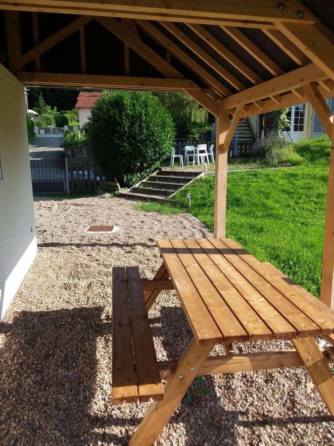 Appartement Lumineux, Calme Et Panoramique !! Pouligney-Lusans Екстериор снимка